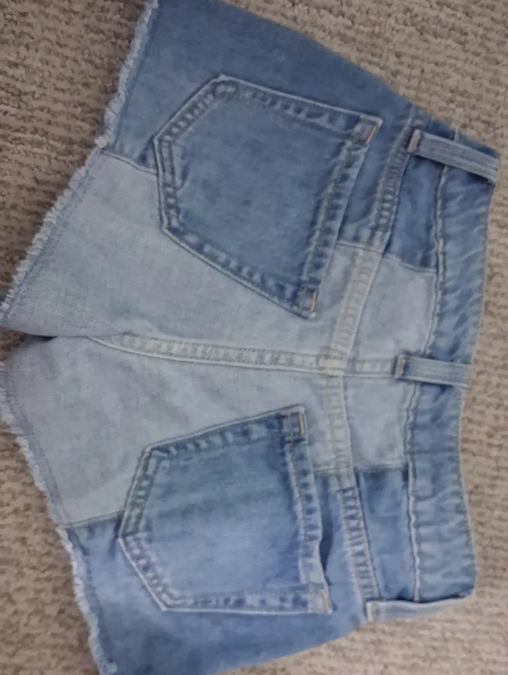 GAP casual two